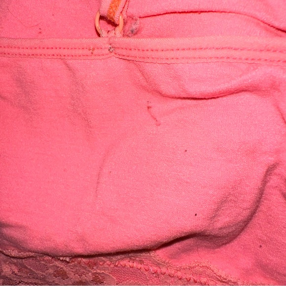 Padded neon lace bralette - Picture 3 of 5